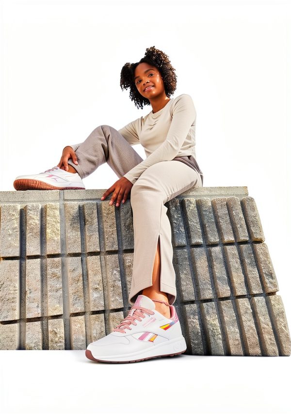 Heelys White Gold Girls Skateboarding Shoes-5